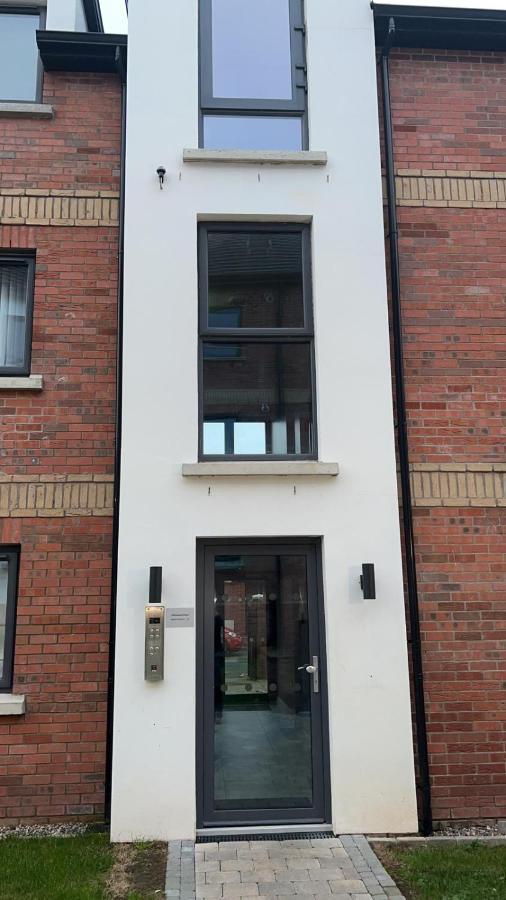 Ruby Apartment Belfast Exterior photo